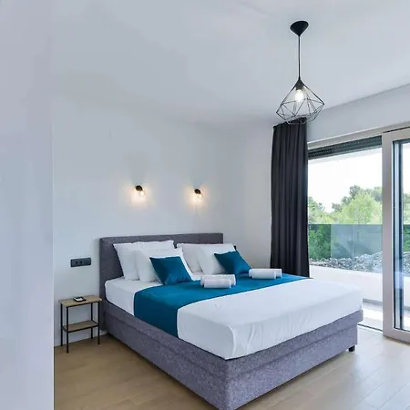 Villa Geminos I Srima