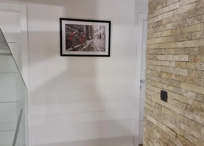 Geminos I * 斯里马