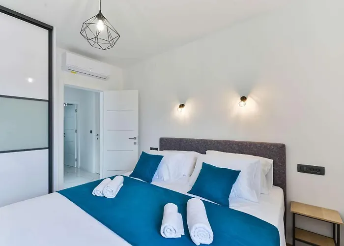 Villa Geminos I Srima